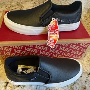 Vans Slip on Sneakers